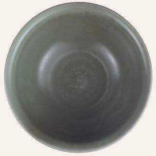Fine Vietnamese Celadon-Glazed Deep Bowl