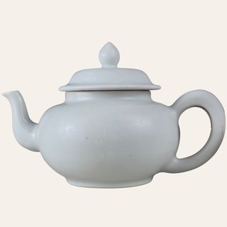 A Rare Chinese Monochrome White Teapot, Ca Mau Shipwreck Cargo
