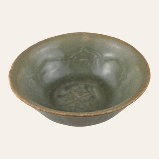 Longquan-Style Celadon Bowl