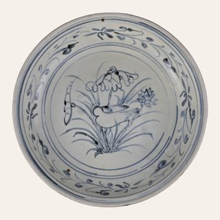Blue and White Dish with Water Fowl